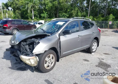 2014 Nissan Rogue Select S z USA, uszkodzony, nr VIN JN8AS5MT4EW605423